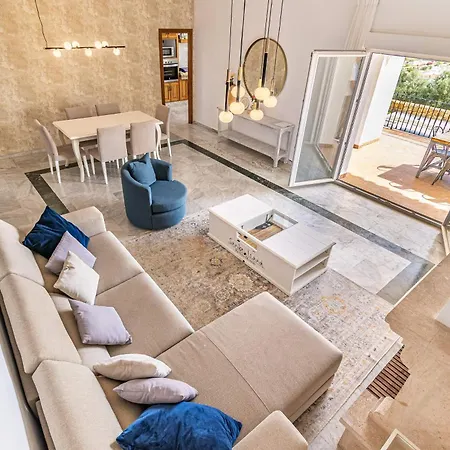 Panorama Villa *